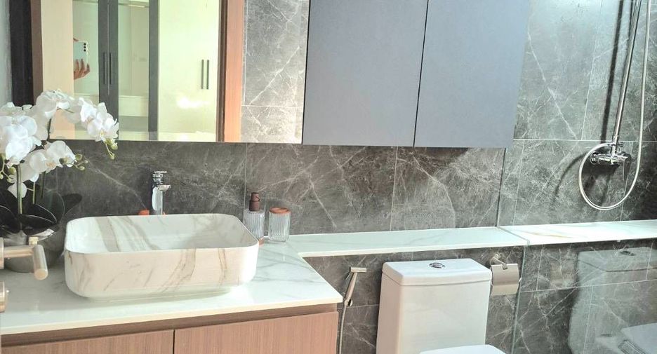 For sale 3 ベッドルーム villa in Bang Lamung, Chonburi