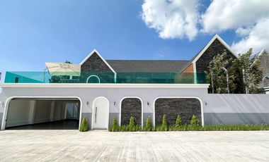 For sale 3 bedrooms villa in Bang Lamung, Chonburi
