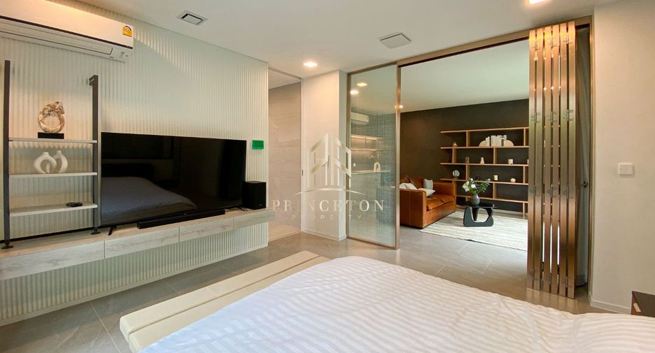 Haus zur Miete und zum Kauf mit 4 Zimmer in Saphan Sung, Bangkok