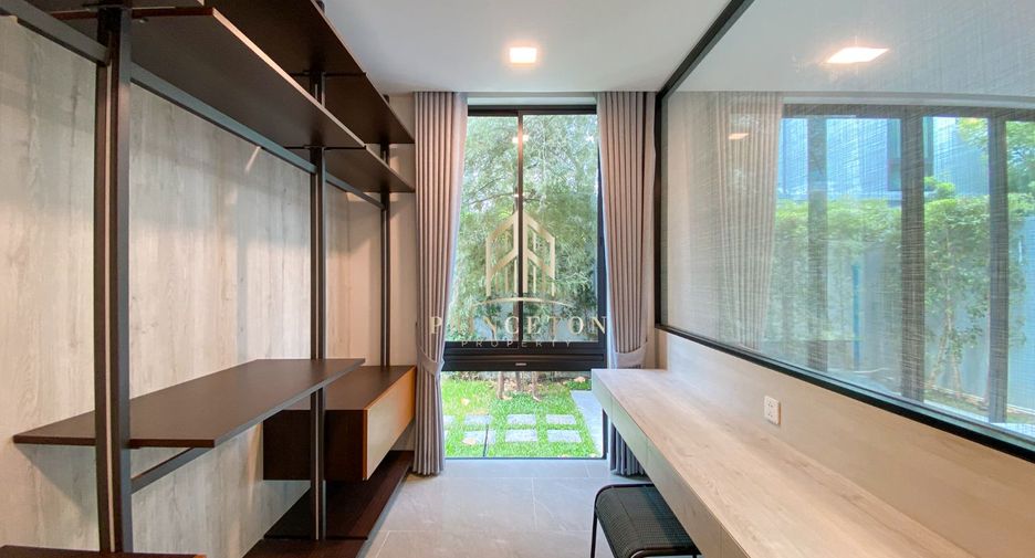 Haus zur Miete und zum Kauf mit 4 Zimmer in Saphan Sung, Bangkok