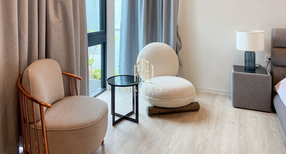 Haus zur Miete und zum Kauf mit 4 Zimmer in Saphan Sung, Bangkok