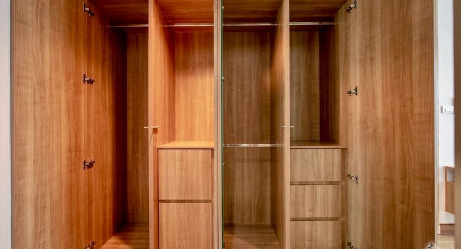 Condo en alquiler de 1 habitaciones en Si Racha, Chonburi