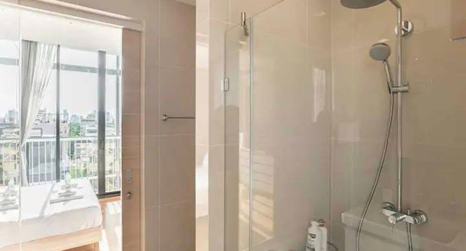 For rent and for sale 2 bedrooms condo in Khlong Toei, Bangkok