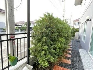 For rent 4 bedrooms house in Nong Chok, Bangkok