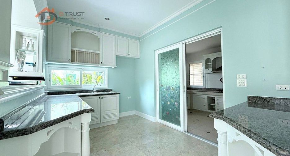 For sale 4 bedrooms house in Bang Phli, Samut Prakan