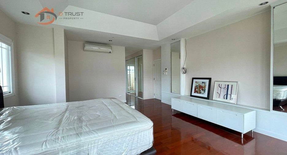 For sale 4 bedrooms house in Bang Phli, Samut Prakan