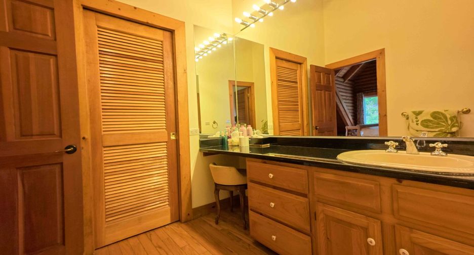 À vendre 4 chambres maison à Pak Chong, Nakhon Ratchasima