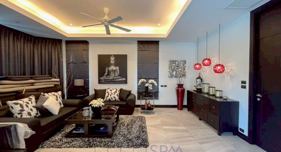 For sale 4 ベッドルーム villa in Hua Hin, Prachuap Khiri Khan