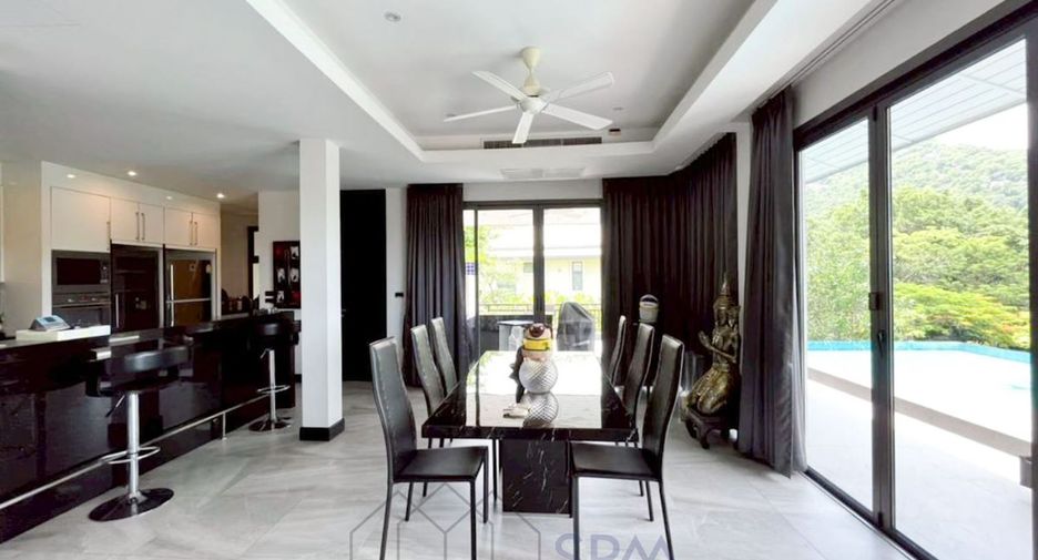 For sale 4 ベッドルーム villa in Hua Hin, Prachuap Khiri Khan