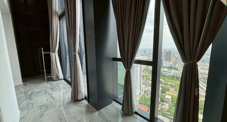 For sale 1 bed condo in Bang Kho Laem, Bangkok