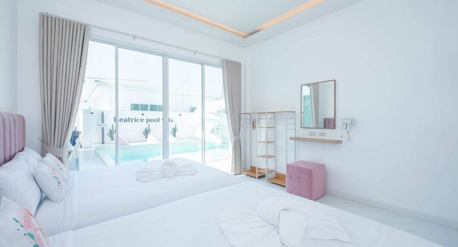 Villa zum Kauf mit 6 Zimmer in Bang Lamung, Chonburi