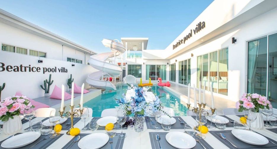Villa zum Kauf mit 6 Zimmer in Bang Lamung, Chonburi