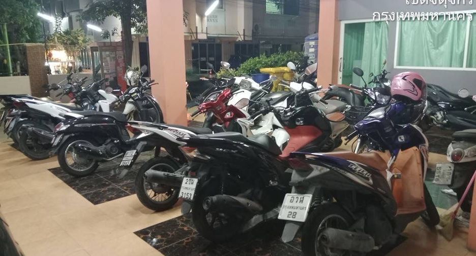 Gewerbefläche zum Kauf mit 27 Zimmer in Chatuchak, Bangkok