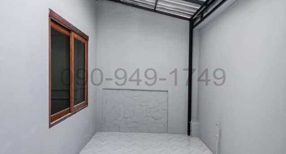 For rent 3 bedrooms townhouse in Chatuchak, Bangkok