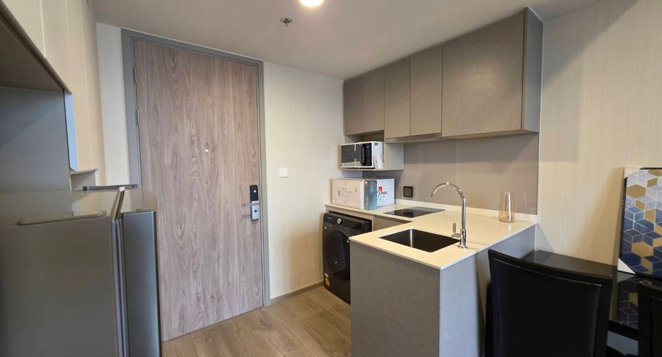 For rent 1 bed condo in Sathon, Bangkok