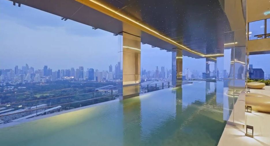 For rent 1 bed condo in Sathon, Bangkok