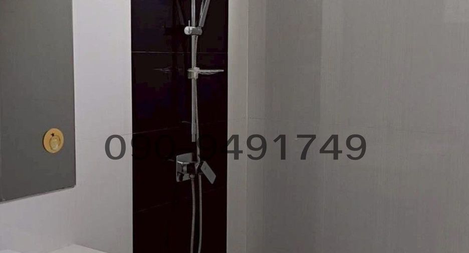 For rent 3 bedrooms townhouse in Lat Phrao, Bangkok
