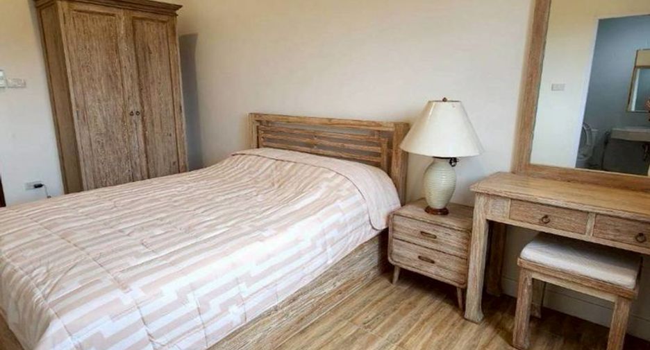 For rent 4 bedrooms villa in Hang Dong, Chiang Mai