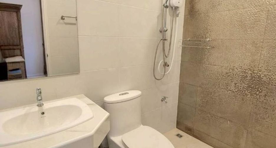For rent 4 bedrooms villa in Hang Dong, Chiang Mai