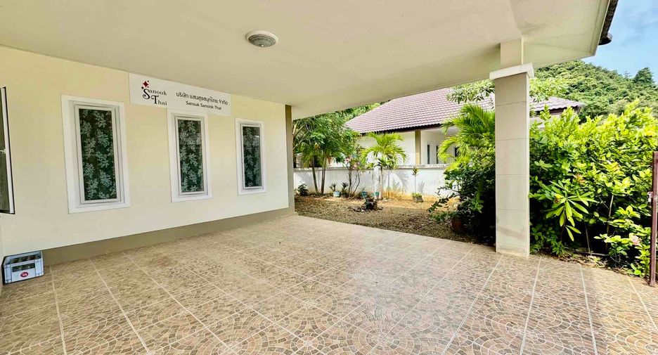 For sale 3 ベッドルーム house in Sattahip, Chonburi