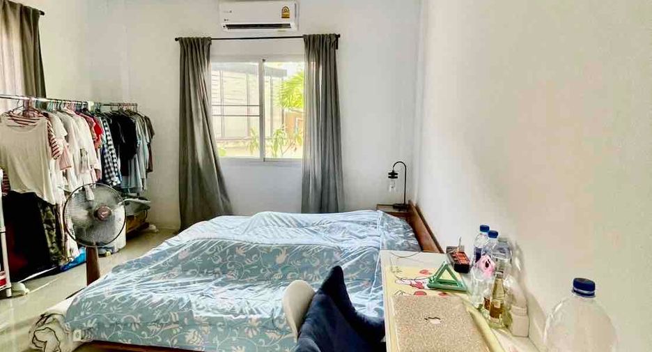 For sale 3 ベッドルーム house in Sattahip, Chonburi