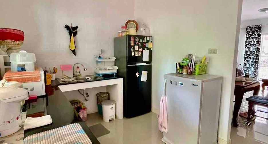 For sale 3 ベッドルーム house in Sattahip, Chonburi