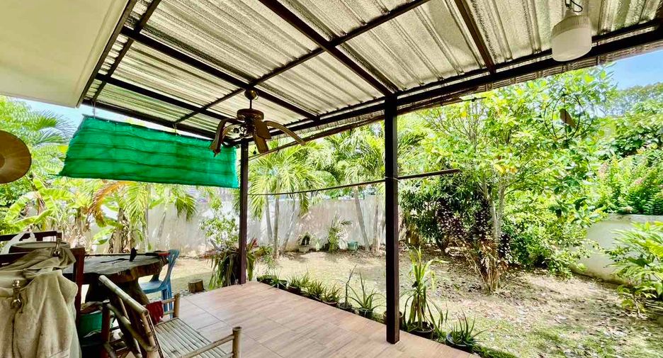 For sale 3 ベッドルーム house in Sattahip, Chonburi