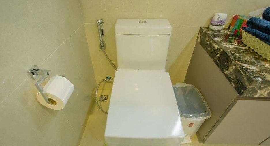 Аренда и продажа 2 спальни кондо в Кхлонг Тоеи, Бангкок