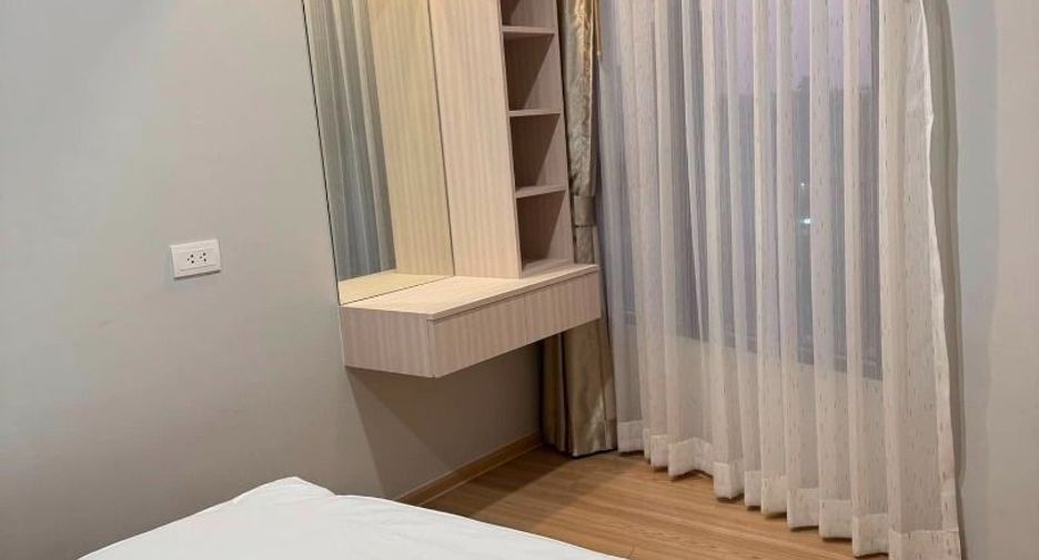 For rent 2 bedrooms condo in Bang Na, Bangkok