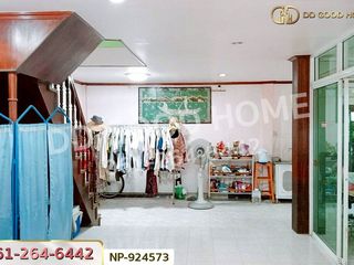 出售 6 卧室 联排别墅 在 Bang Kruai, Nonthaburi