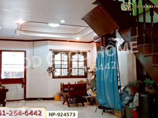 出售 6 卧室 联排别墅 在 Bang Kruai, Nonthaburi