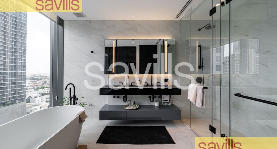 For rent 2 bedrooms condo in Sathon, Bangkok