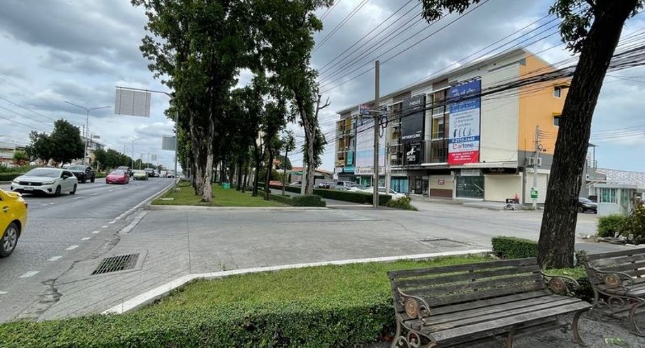 For rent retail Space in Nong Khaem, Bangkok