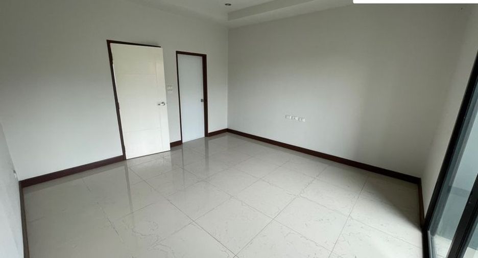 For rent retail Space in Nong Khaem, Bangkok