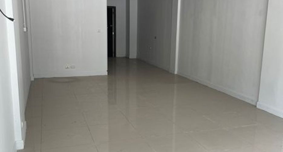 For rent retail Space in Nong Khaem, Bangkok