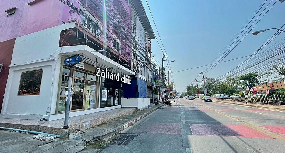 Local comercial en alquiler de 1 habitaciones en Mueang Samut Prakan, Samut Prakan