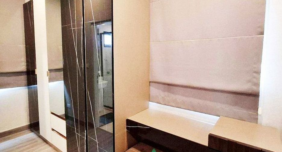 For sale 4 bedrooms house in Lat Krabang, Bangkok