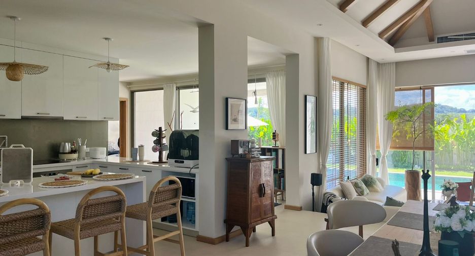 For sale 4 bedrooms villa in Thalang, Phuket