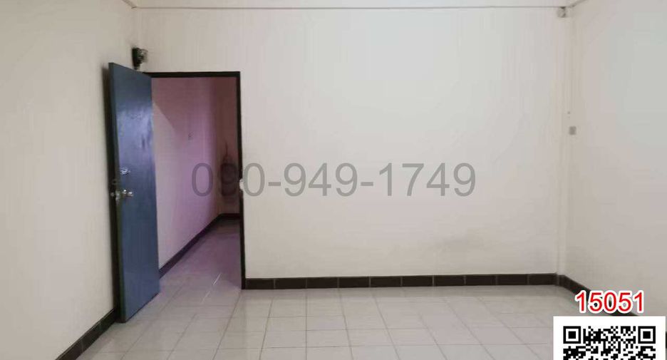 Local comercial en alquiler de 2 habitaciones en Mueang Chon Buri, Chonburi