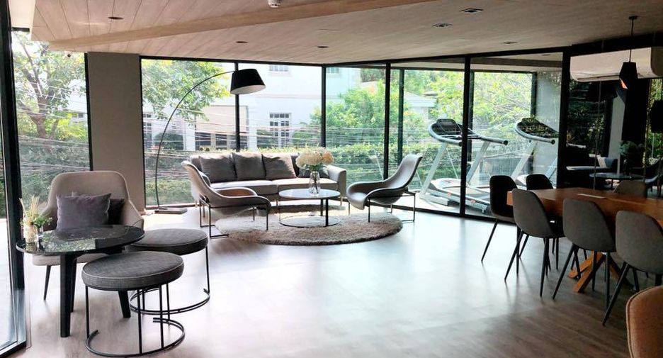For rent 1 bed condo in Watthana, Bangkok