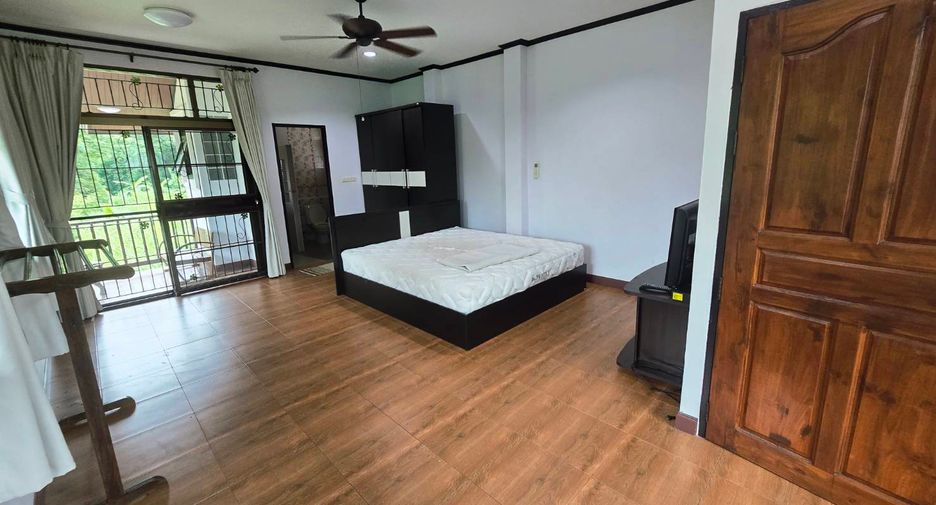For rent 3 bedrooms house in Mueang Chiang Mai, Chiang Mai