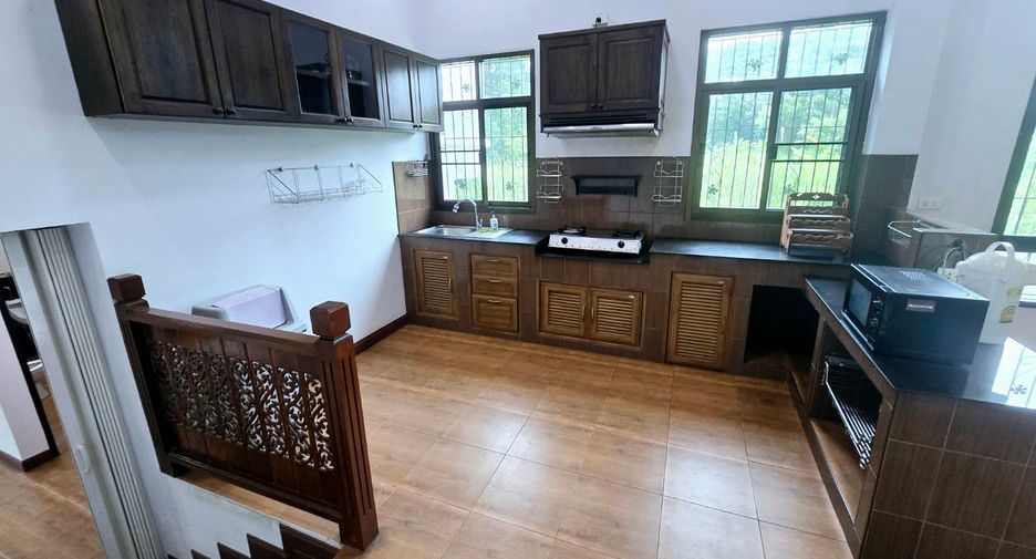 For rent 3 bedrooms house in Mueang Chiang Mai, Chiang Mai