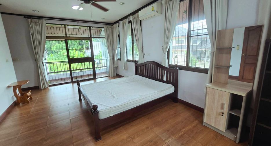 For rent 3 bedrooms house in Mueang Chiang Mai, Chiang Mai