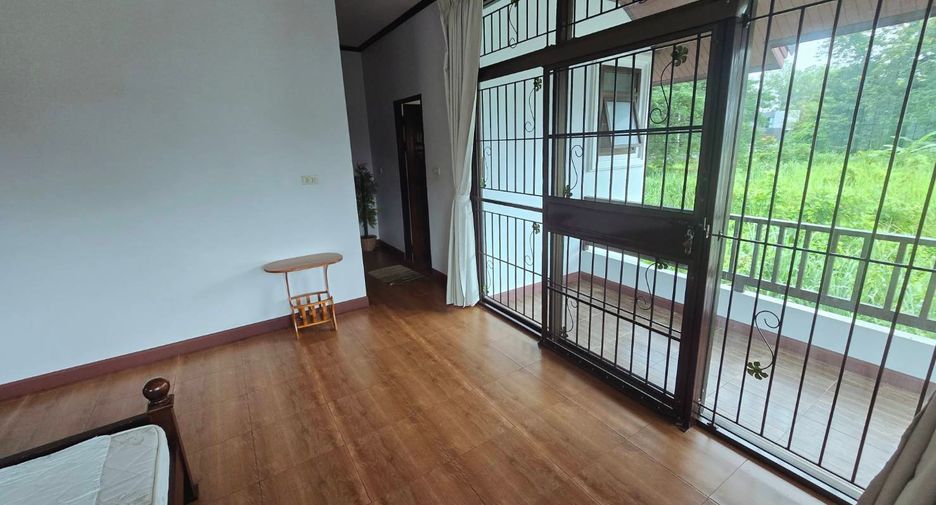 For rent 3 bedrooms house in Mueang Chiang Mai, Chiang Mai