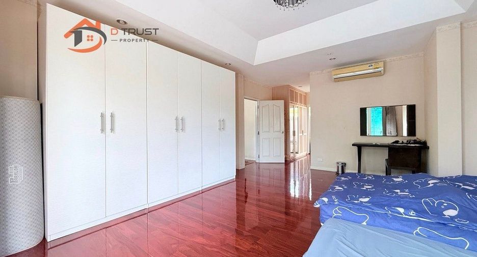 For sale 4 bedrooms house in Bang Phli, Samut Prakan