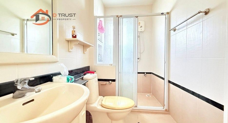 For sale 4 bedrooms house in Bang Phli, Samut Prakan