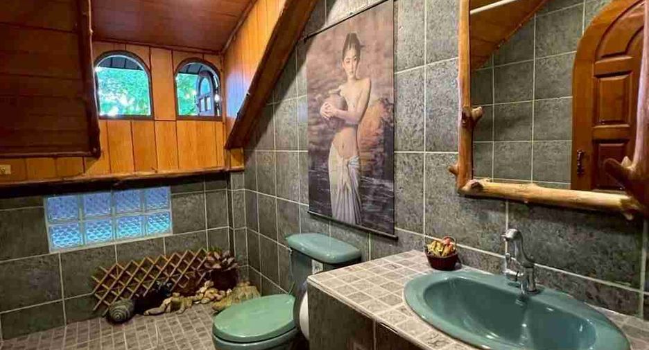 For rent 4 bedrooms house in San Sai, Chiang Mai