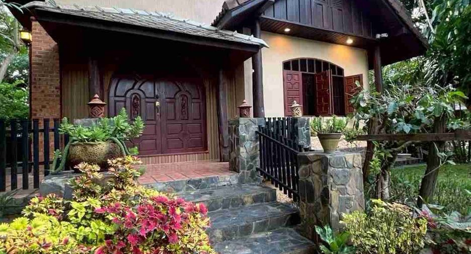 For rent 4 bedrooms house in San Sai, Chiang Mai