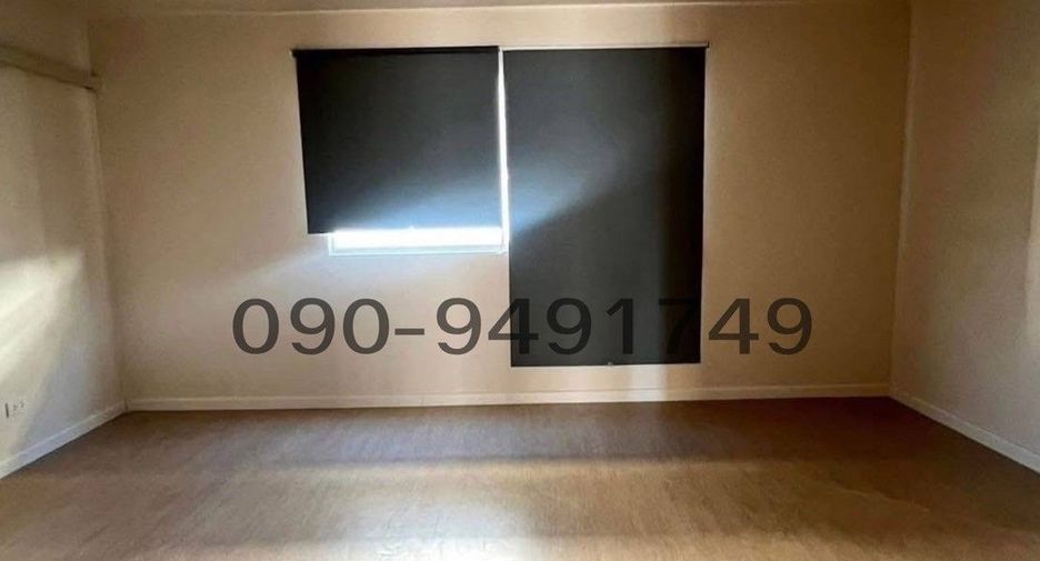 For rent 3 bedrooms townhouse in Prawet, Bangkok