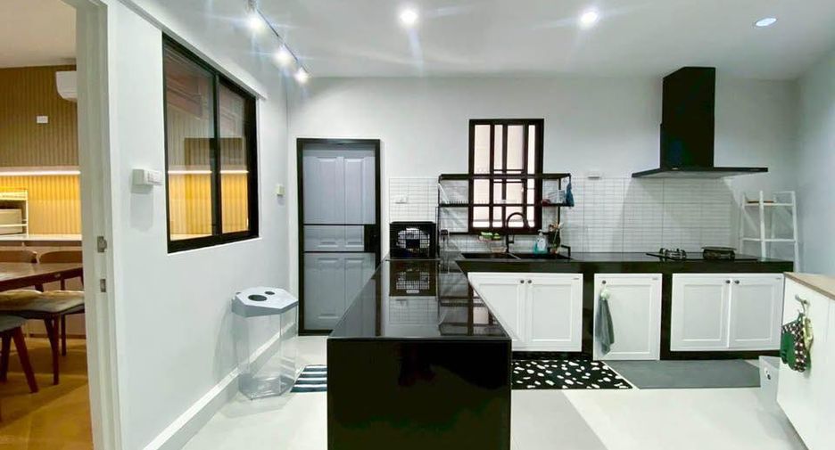Casa en alquiler de 4 habitaciones en Hang Dong, Chiang Mai